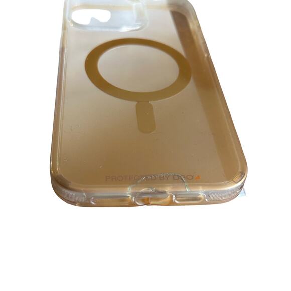 iPhone 13 Pro Max Gold Case - Picture 3 of 5